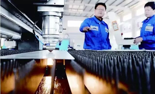 福洁科技，奏响环保创新旋律，开启绿色未来新篇章,在日新月异的科技浪潮中，科技创新已成为推动进步的关键力量，福洁科技，一家深耕环保领域的高新技术企业，凭借其独特的创新精神，为环保事业书写了崭新的篇章。,福洁科技创作原声,第1张